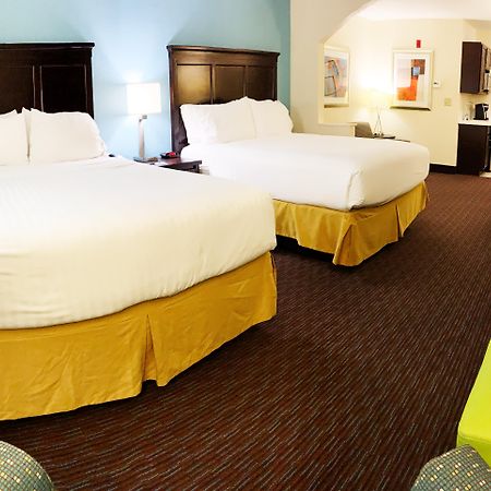 Holiday Inn Express Hotel & Suites Gainesville By Ihg Экстерьер фото