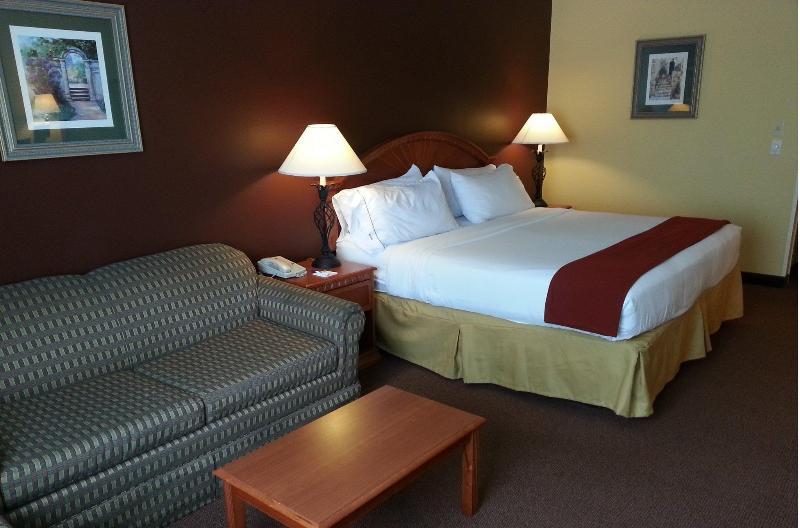 Holiday Inn Express Hotel & Suites Gainesville By Ihg Экстерьер фото